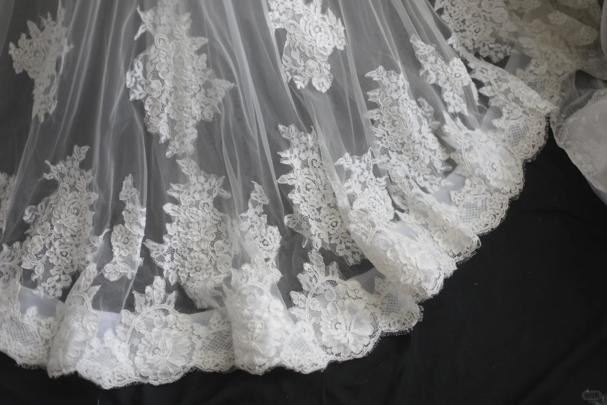 Off‑the‑Shoulder Mermaid Wedding Dress, Lace Elbow‑Length Sleeves Pearl Beaded Waistband Illusion Tulle Lace Train Bridal Gown gh9116