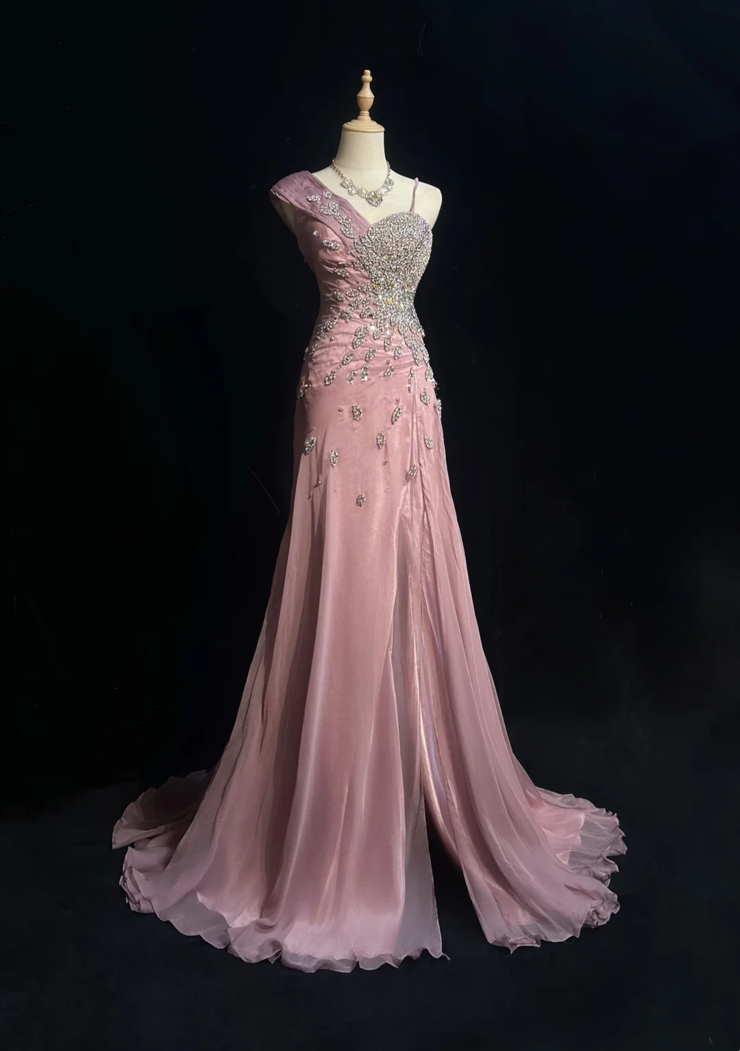 ✨Girlhomeshops-One Shoulder Dusty Pink Beaded Chiffon Mermaid Evening Gown gh10278