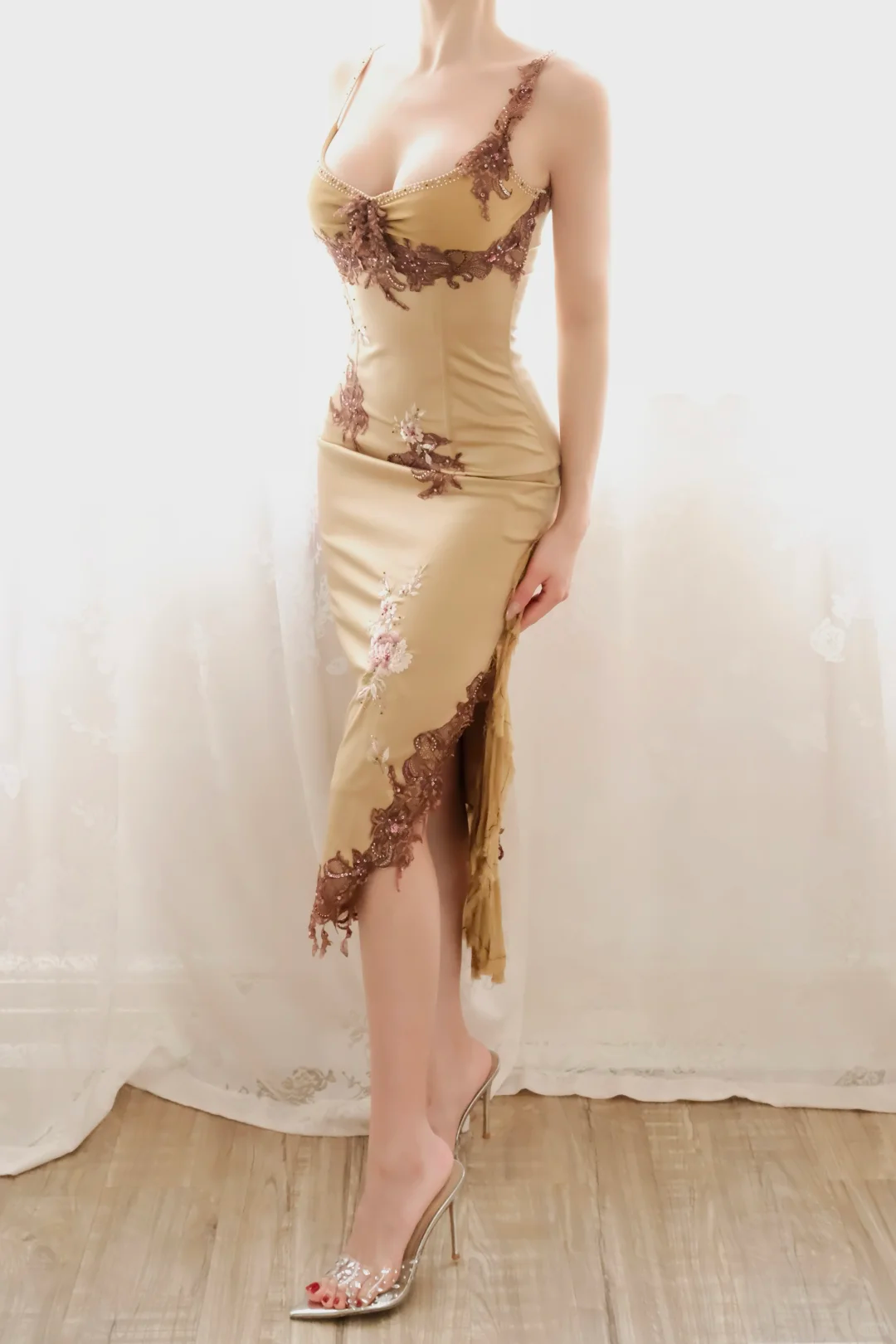 Women Camel Vintage Midi Bodycon Cocktail Dress Spaghetti Straps Sweetheart Neck Lace Applique Floral Embroidery Beaded Satin Evening Gown gh9581