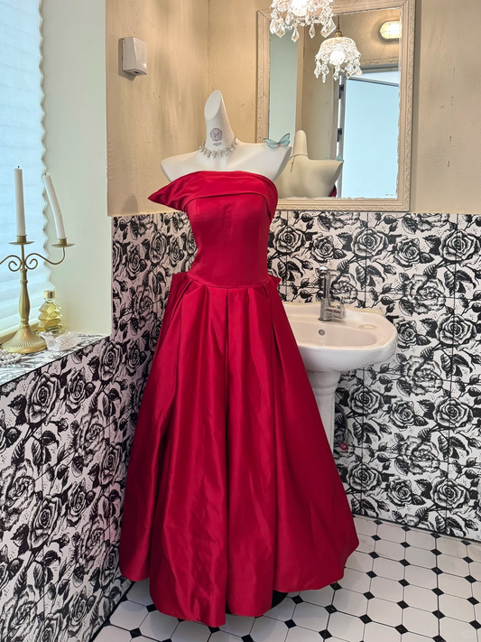 Red Stylish Strapless Satin Waist-Cinched Minimalist Elegant Romantic Dress, Wedding Gown gh7597