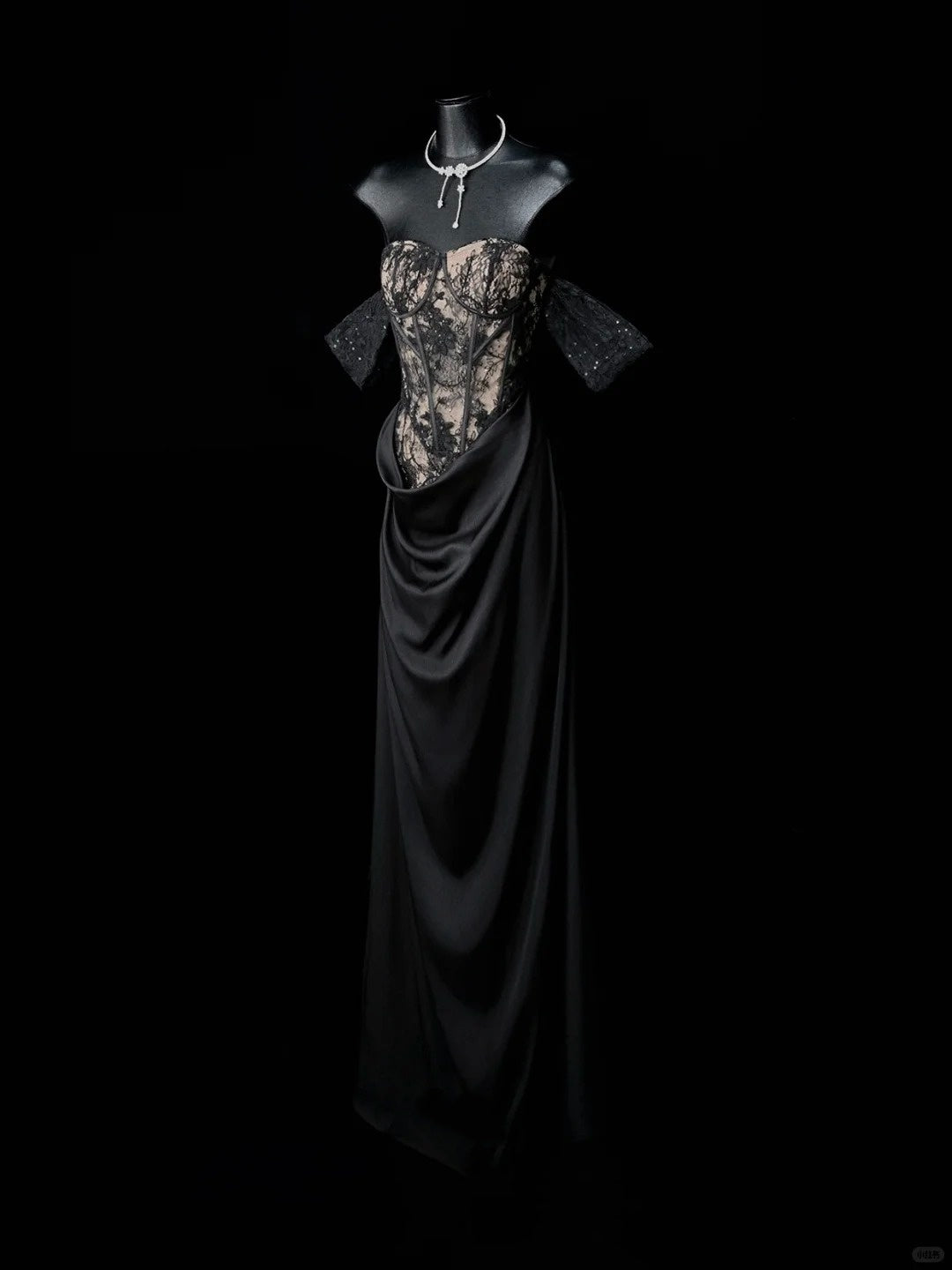 Girlhomeshops - Schwarzes, modisches Spitzenkorsett mit Fischgrätenrock, langes Satin-Ballkleid gh5307