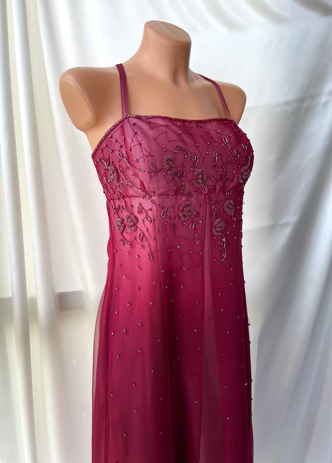 Girlhomeshops--Red exquisite floral beaded fashion long tulle prom dress graduation dress gh5521