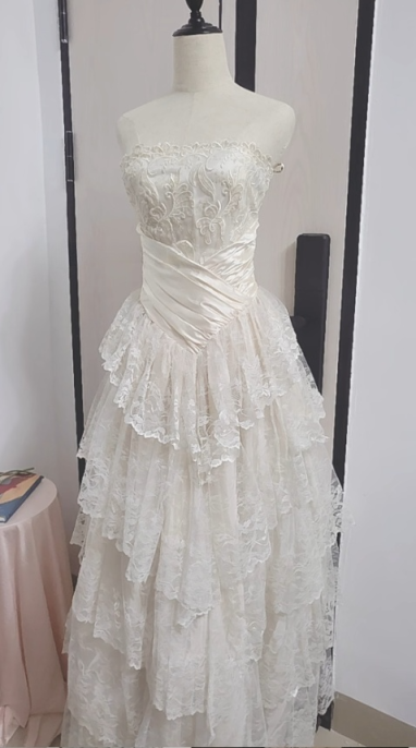girlhomeshops – Weißes, langes, elegantes Ballkleid aus Tüll, gh5565