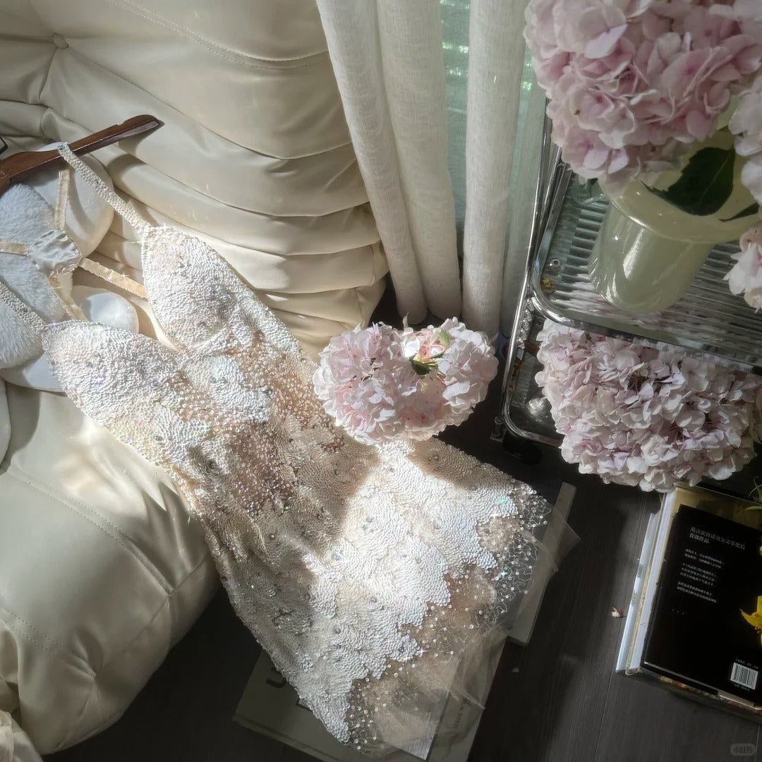 Elfenbeinweißes, kurzes Chiffon-Kleid mit glänzenden Pailletten und Perlen, Heimkehrkleid, Ballkleid, Partykleid gh4623