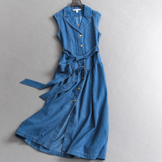 Robe longue en jean sans manches à col, style rétro, collection automne, ceinture à la taille. 11329