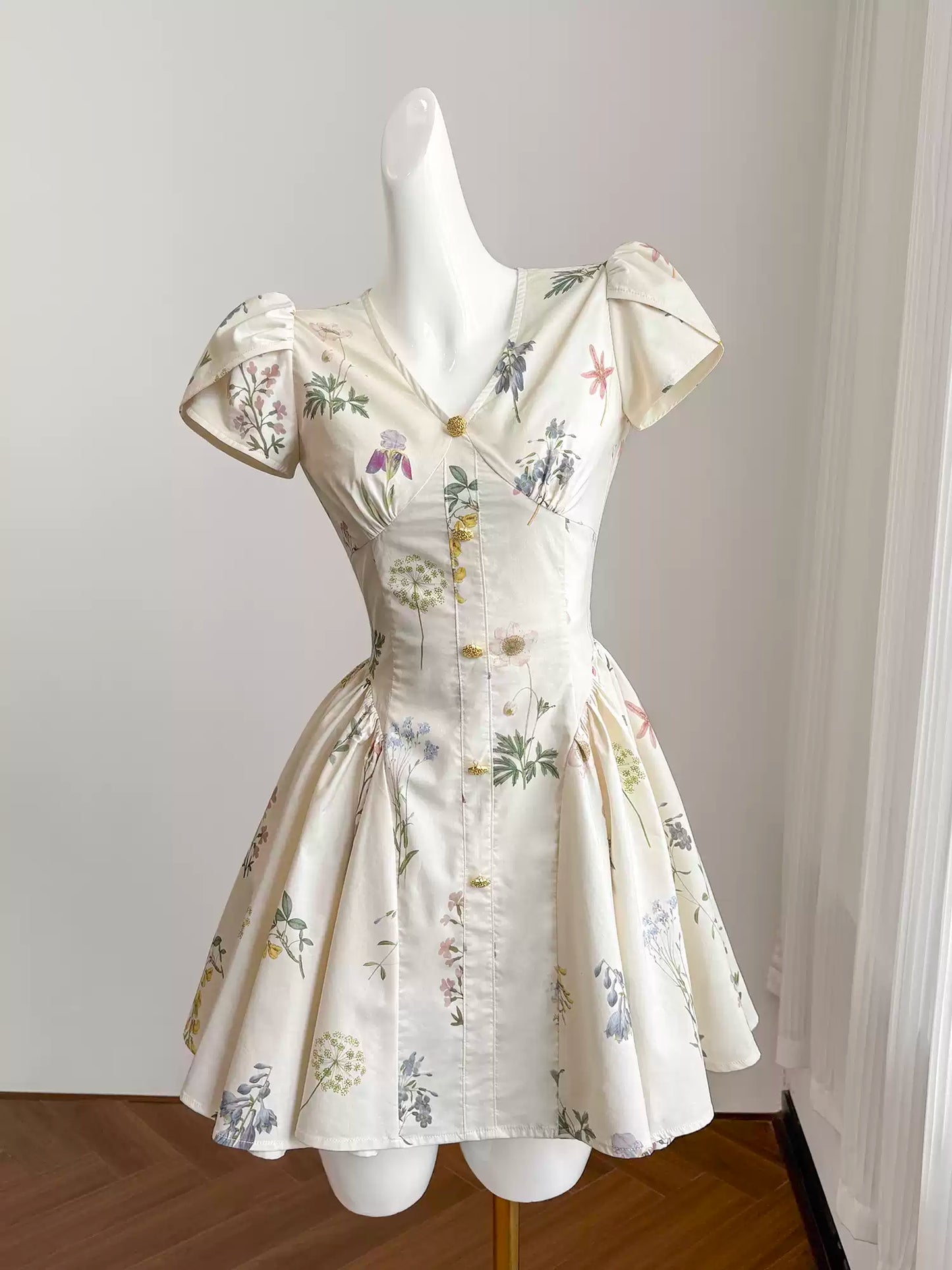Französisches Retro-Heimkehrkleid mit Pflanzendruck für Frauen, Sommer, kurzes Nischendesign 11288
