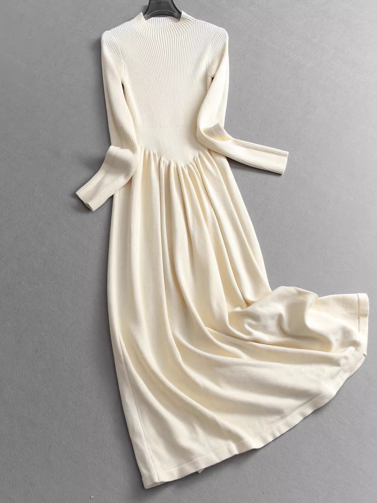 Elegant and sophisticated high-neck knitted stretch slim-fit long-sleeved sweater dress, perfect for layering under a base dress  11300