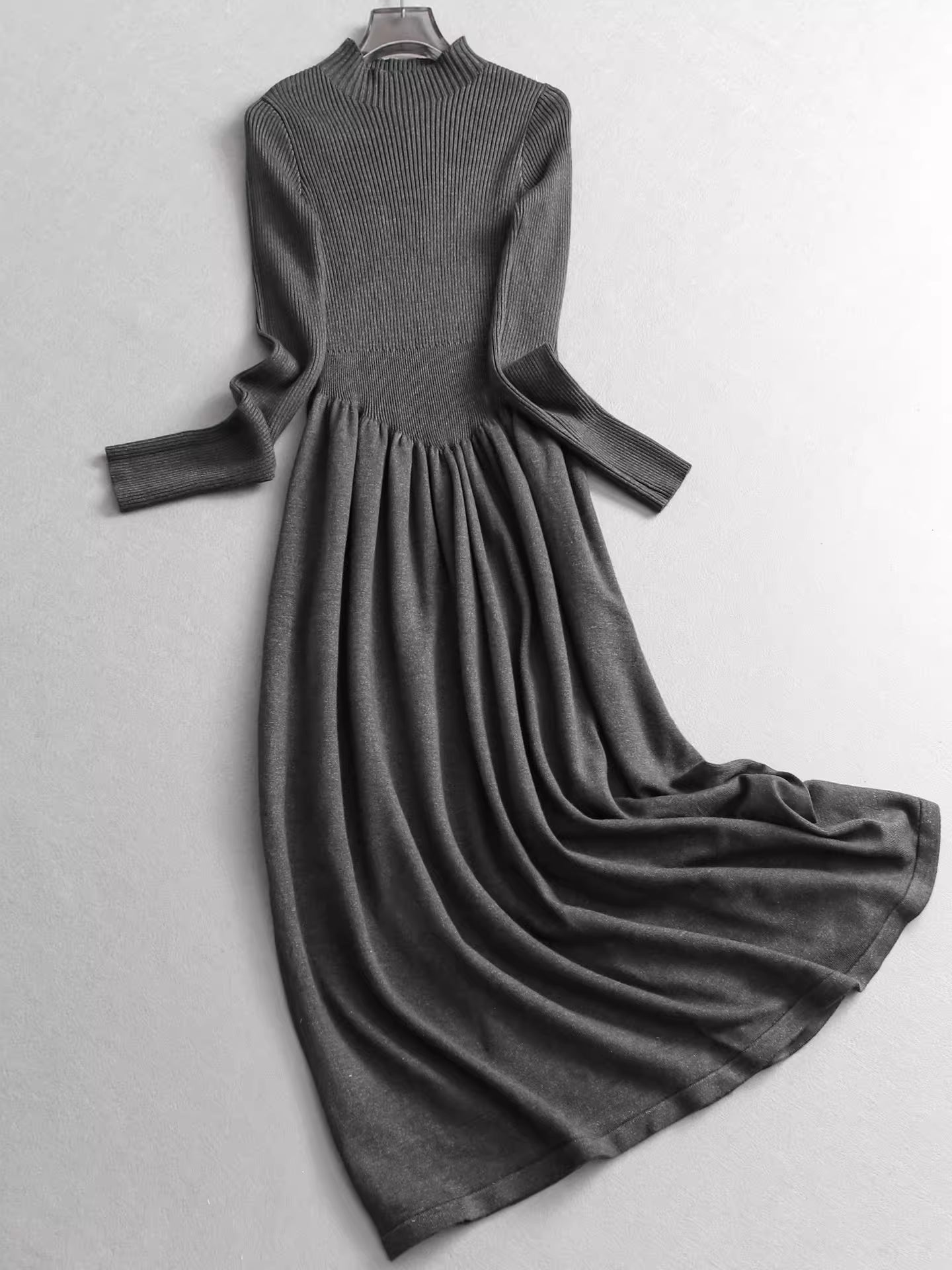 Elegant and sophisticated high-neck knitted stretch slim-fit long-sleeved sweater dress, perfect for layering under a base dress  11300