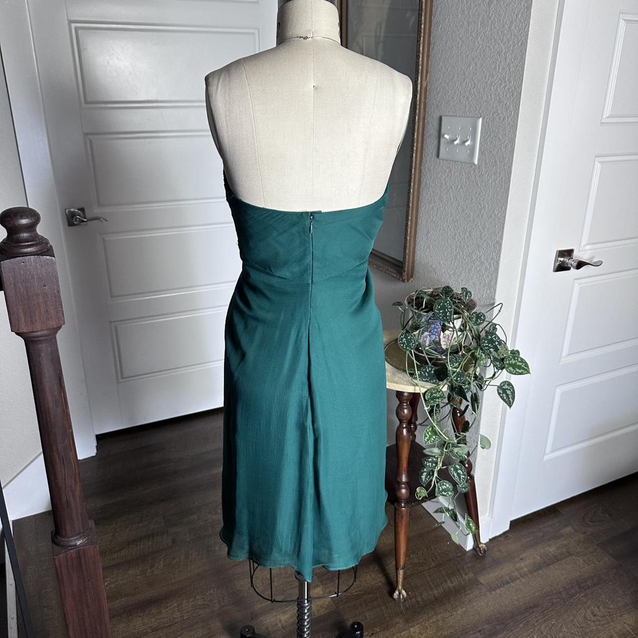 Girlhomeshops - Robe de soirée courte en satin vert sans bretelles, simple et tendance, gh5502