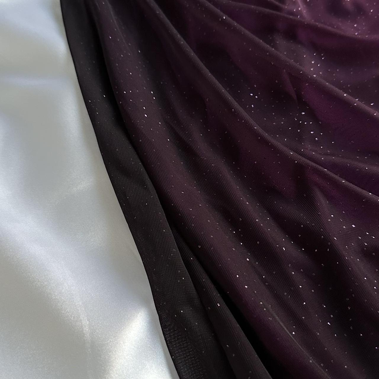 Charmantes tiefviolettes glänzendes, modisches, elegantes Trägerkleid aus langem Chiffon, Abendkleid, Partykleid gh3593