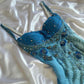 Blaues wunderschönes, stilvolles, einzigartiges, elegantes, exquisites Blumenmuster mit Perlen verziertes, langes Chiffon-Ballkleid, Abendkleid, Partykleid gh3562