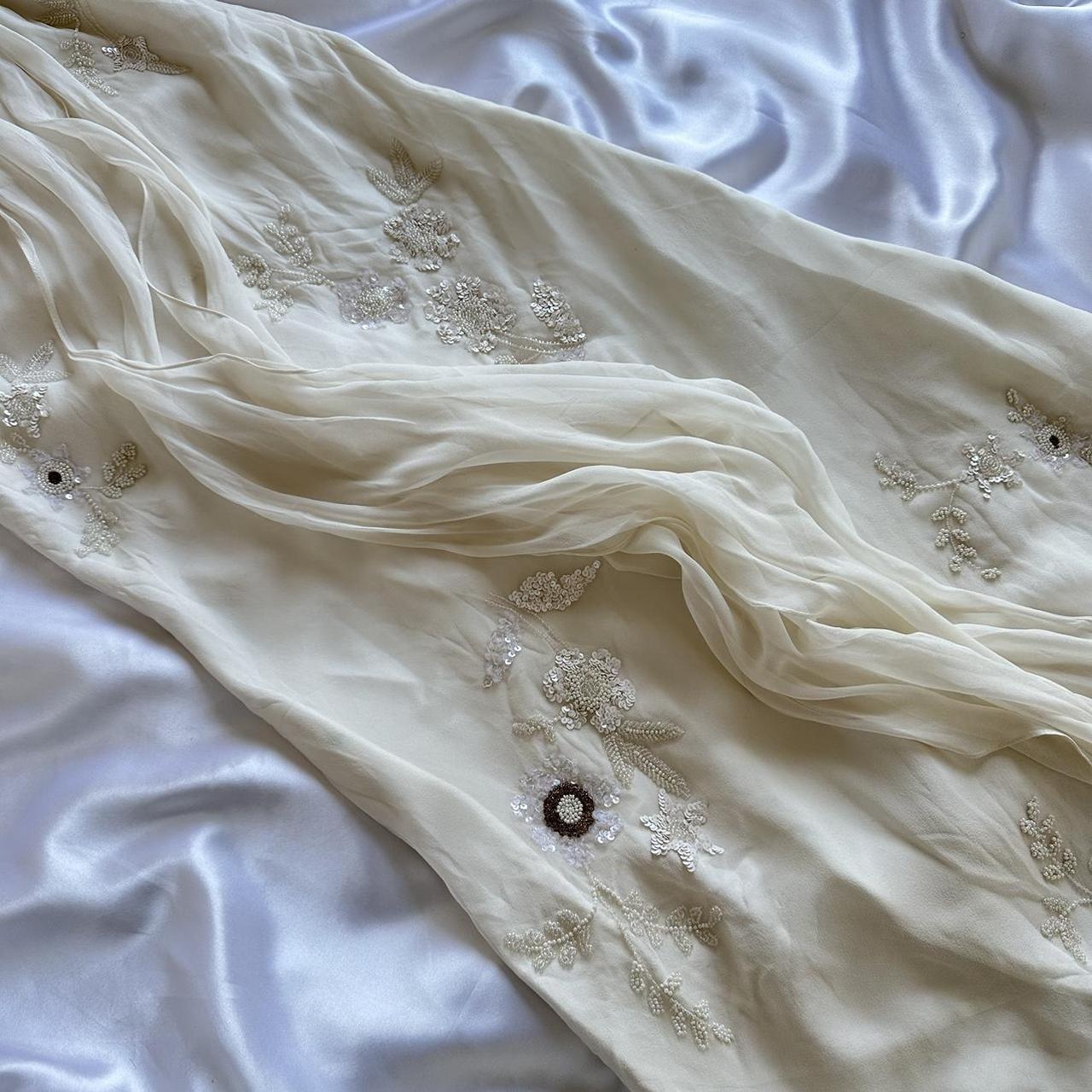 Robe de soirée longue en mousseline de soie, magnifique, légère et délicate, avec des bretelles spaghetti et des perles, gh3336