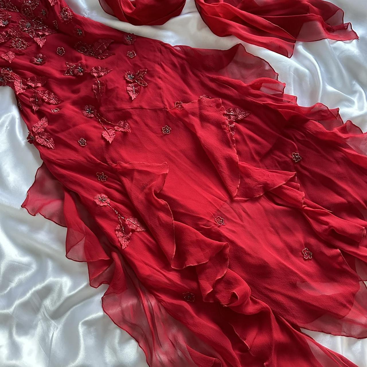 Robe de soirée en mousseline de soie rouge magnifique, élégante, jolie et exquise, longue, perlée, à volants, faite à la main, personnalisée, robe de bal, gh3548