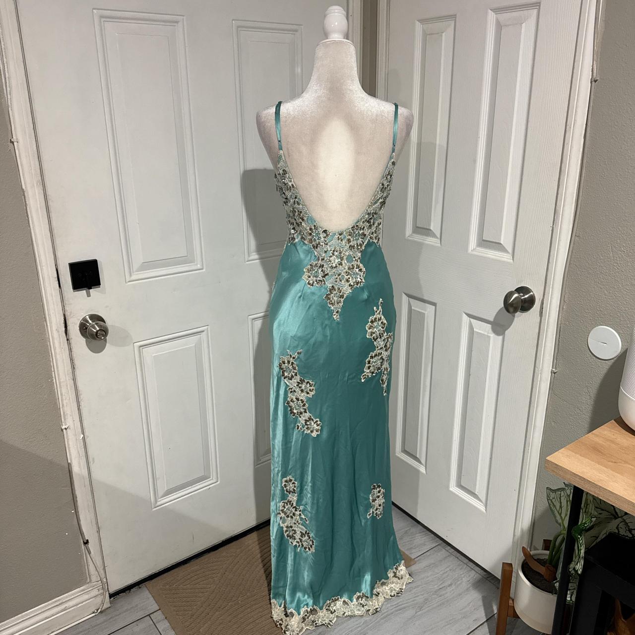 Mintgrünes langes Satin-Ballkleid mit Spitzenapplikation, Abendkleid, Abschlusskleid gh4565