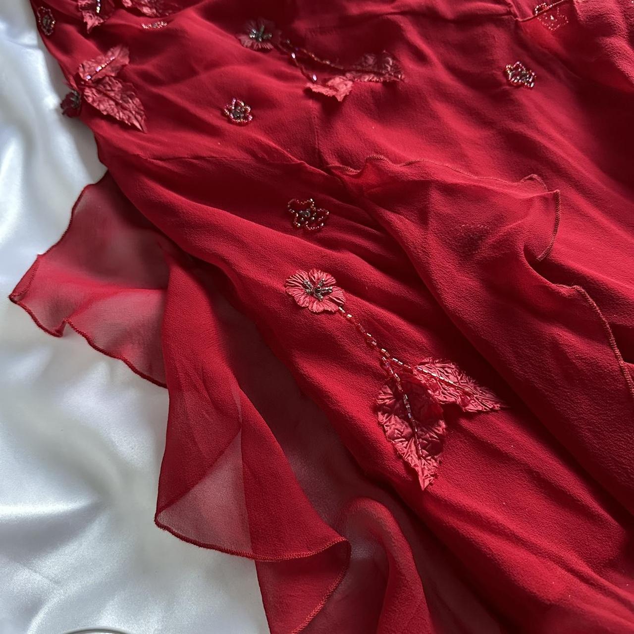 Robe de soirée en mousseline de soie rouge magnifique, élégante, jolie et exquise, longue, perlée, à volants, faite à la main, personnalisée, robe de bal, gh3548