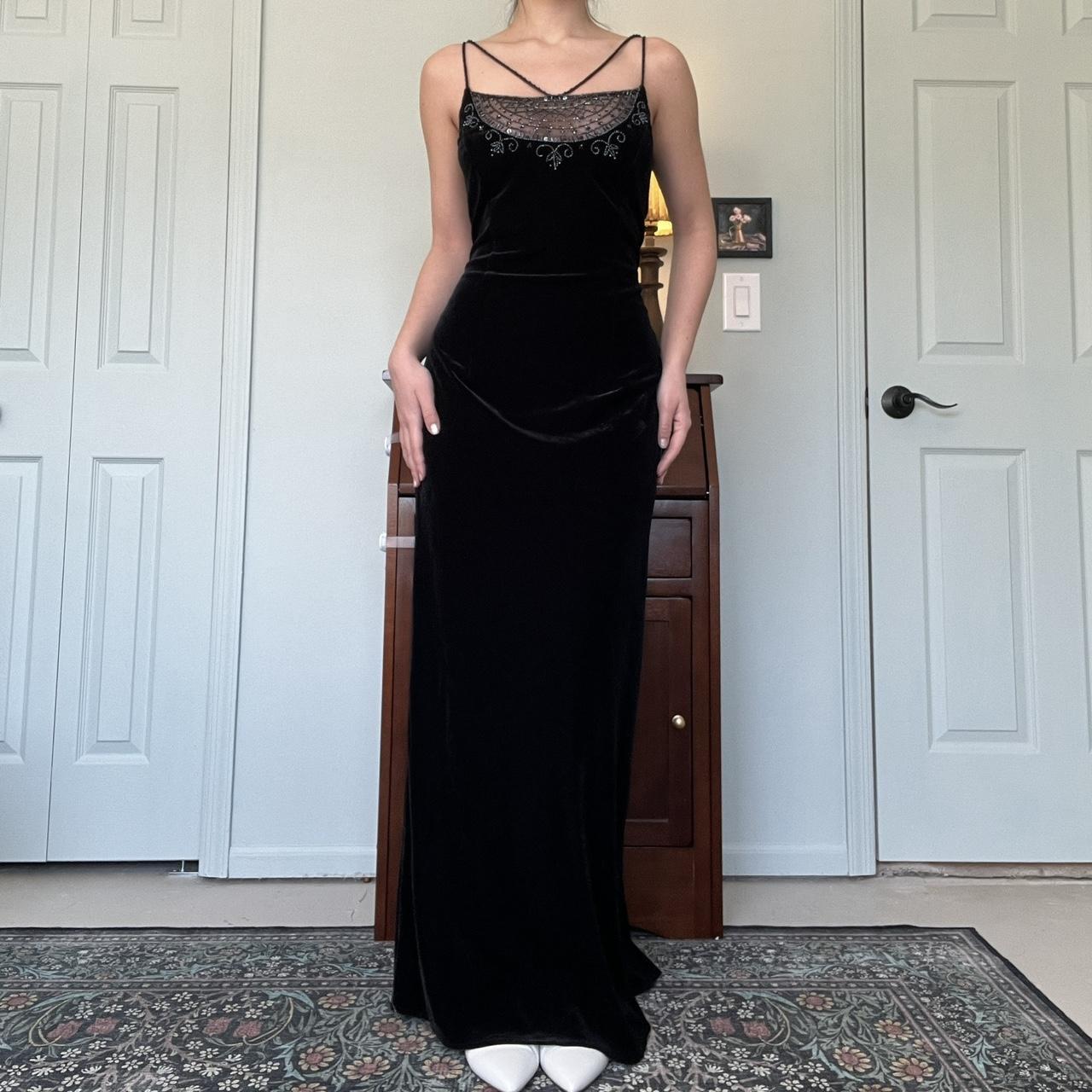 Vintage Schwarzer Samt Wunderschöne Exquisite Perlenstickerei Eleganter Spaghettiträger Langes Samt Ballkleid Abendkleid Geburtstagspartykleid Ballkleid gh3954