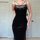 Vintage Schwarzer Samt Wunderschöne Exquisite Perlenstickerei Eleganter Spaghettiträger Langes Samt Ballkleid Abendkleid Geburtstagspartykleid Ballkleid gh3954