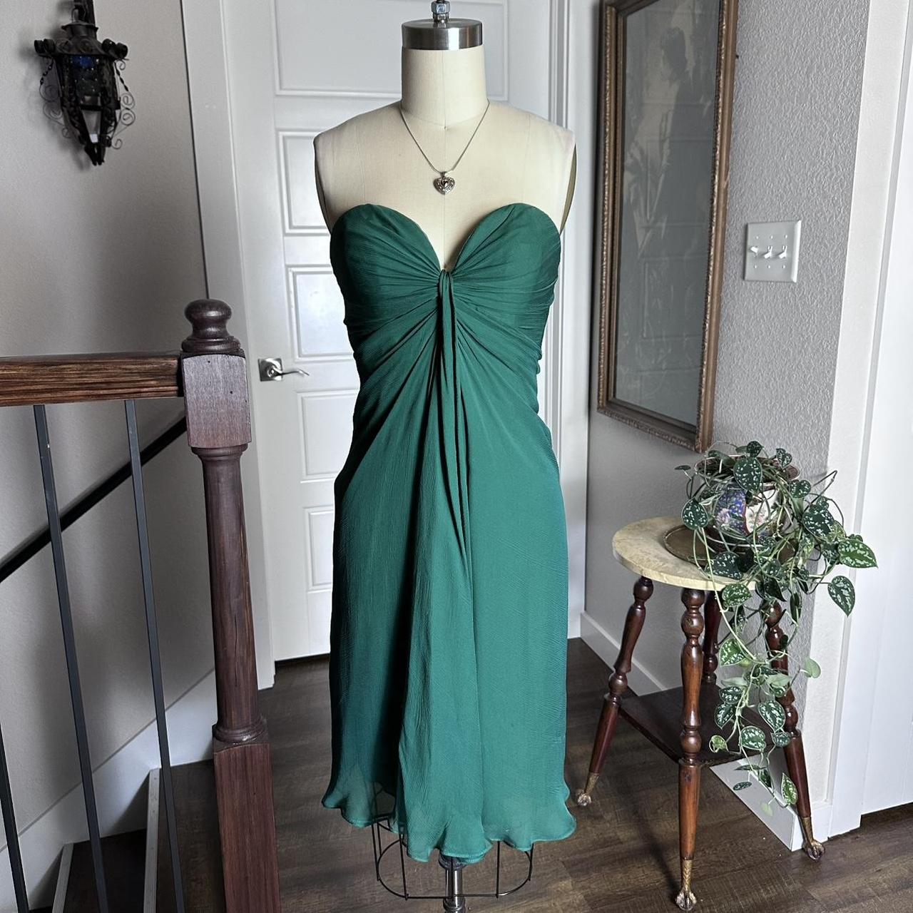 Girlhomeshops - Robe de soirée courte en satin vert sans bretelles, simple et tendance, gh5502
