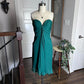 Girlhomeshops - Robe de soirée courte en satin vert sans bretelles, simple et tendance, gh5502