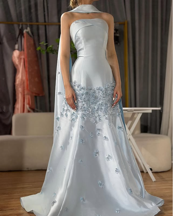 Wunderschönes, exquisites, florales, mit Perlen verziertes, langes Satin-Ballkleid, Abendkleid, Abschlusskleid, gh3275