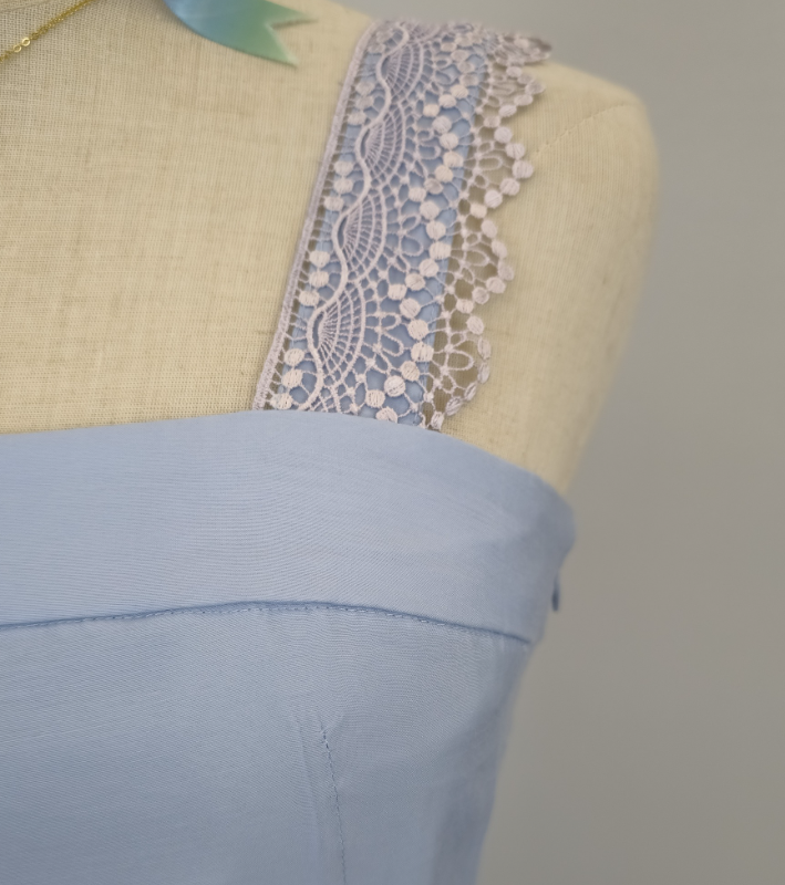 Blaues kurzes Chiffon-Heimkehrkleid mit Spitzenträgern, Ballkleid, Festtagskleid, gh4653