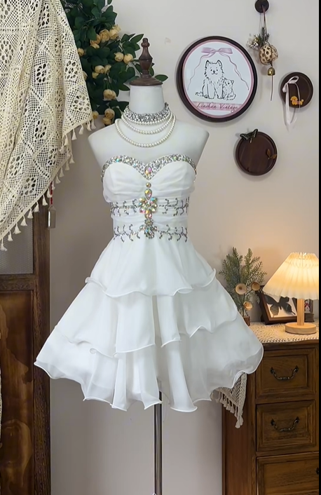 Weißes, kurzes Chiffon-Heimkehrkleid mit Perlen, Partykleid, Ballkleid gh4701