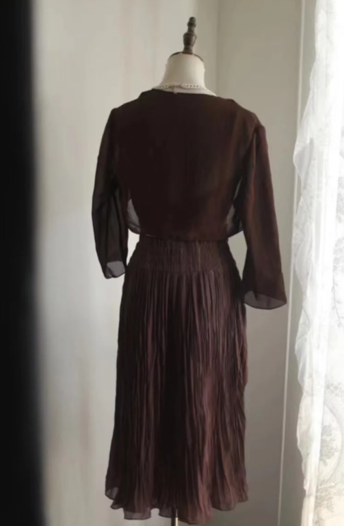 Braunes Chiffon-Kleid mit glänzenden Perlen, für den Heimkehr, modisches Geburtstagspartykleid, Abendkleid gh4815