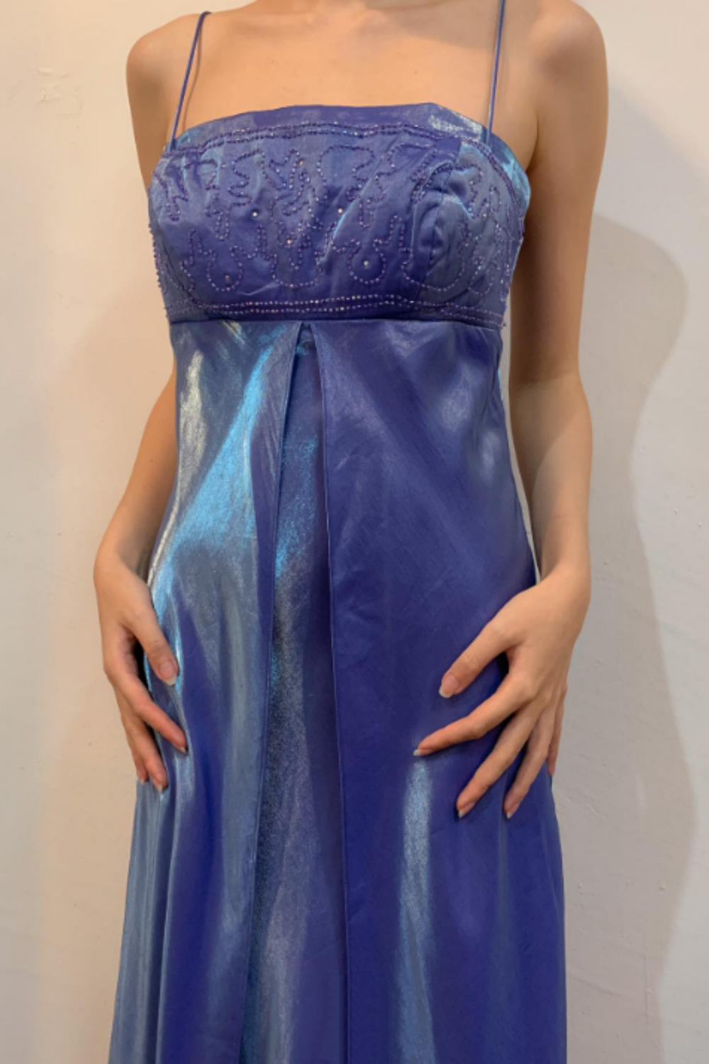 Girlhomeshops - Robe de bal longue en satin à la mode, exquise, à fleurs et perles, robe de remise de diplôme gh5528