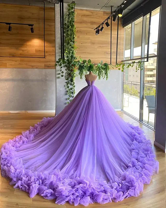 Lila wunderschöne Mode V-Ausschnitt Perlen lange Tüll bodenlangen Trailing Ballkleid Ballkleid Abendkleid Brautkleid gh1803