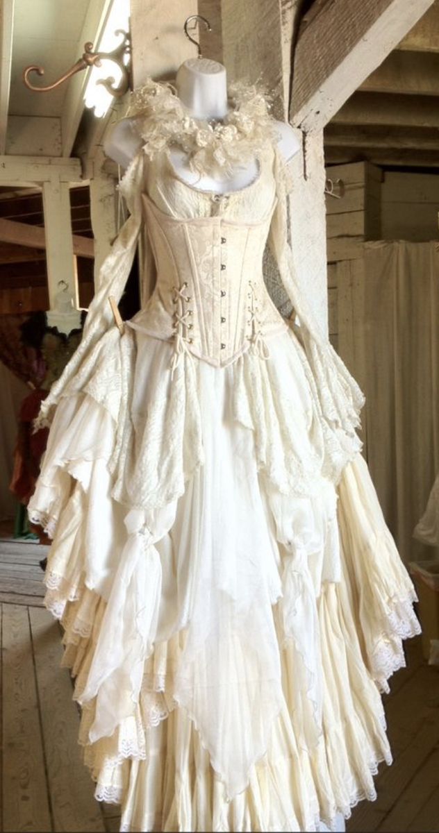 Robe vintage écrue en dentelle à lacets et à volants, manches longues, gh6404