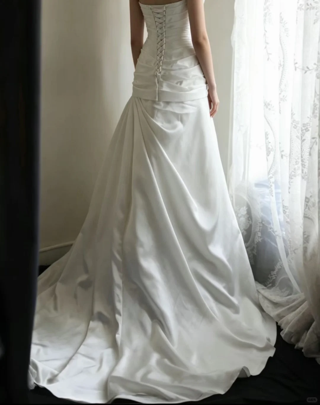Satin Strapless Mermaid Wedding Dress, Beaded Neckline Twisted Draped Bodice Knot Detail Fitted Mermaid Bridal Gown gh9103
