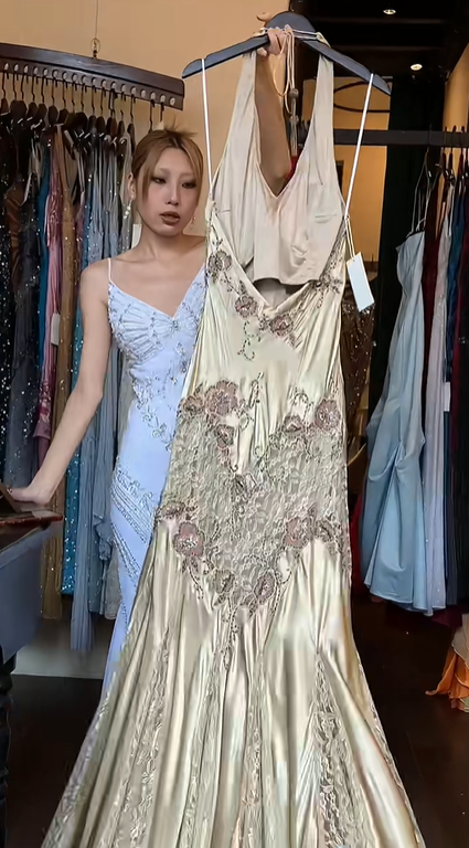 Champagne Halter Mermaid Prom Dress Vintage Floral Beaded Embroidery Long Formal Evening Gown gh9837