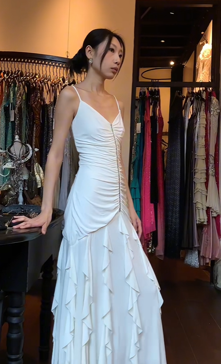 Spaghetti Straps White Evening Gown V Neck Ruched Vertical Rhinestone Ruffle Mermaid Long Prom Dress gh9691