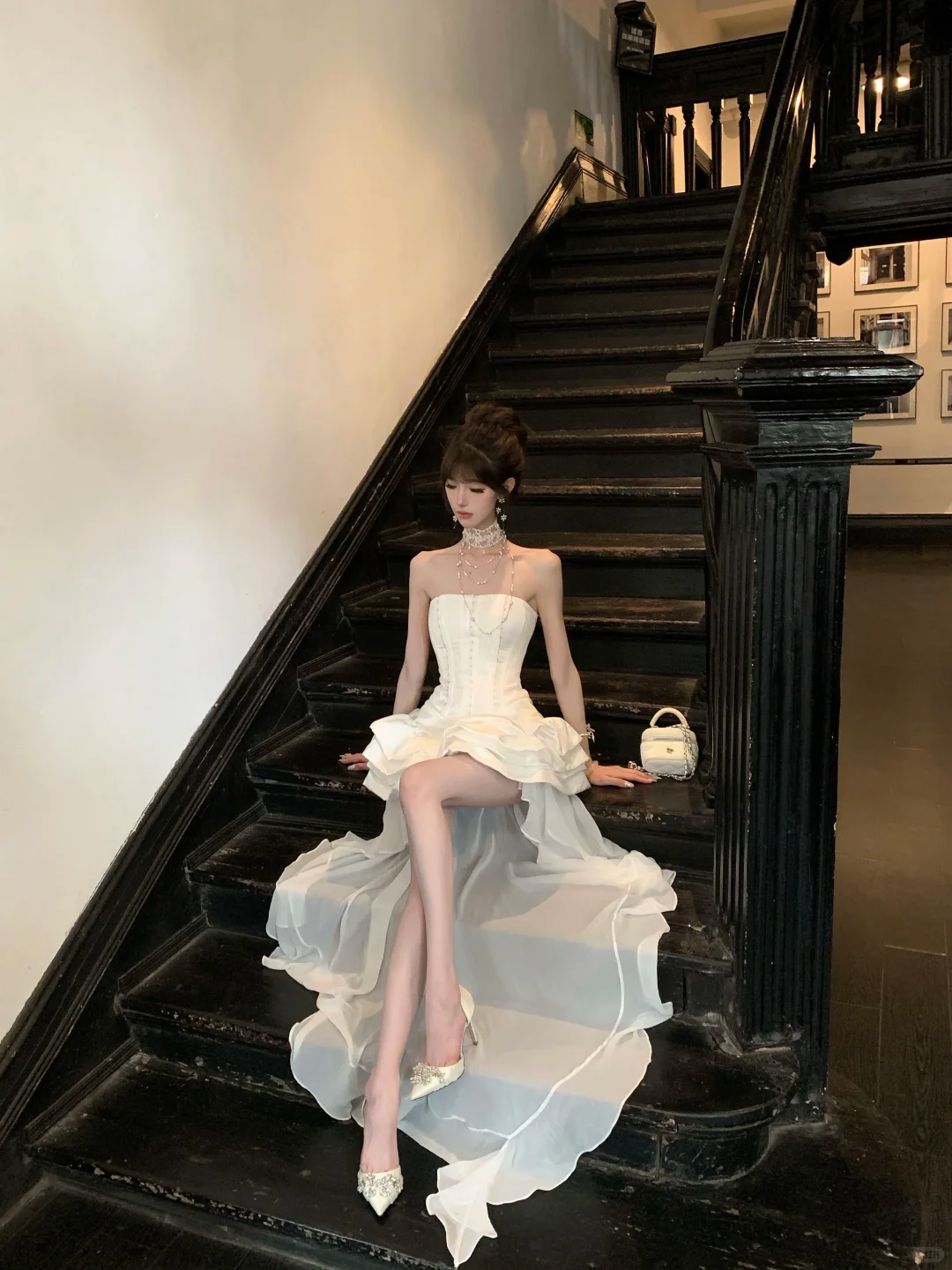 Women Elegant White Strapless Corset High Low Prom Dress Ruffled Train Formal Evening Gown gh9420