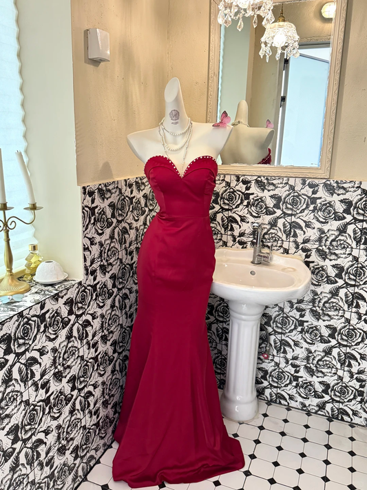 Burgundy Strapless Waist-Cinched Fitted Mermaid Sexy Vintage Romantic Gown gh7556