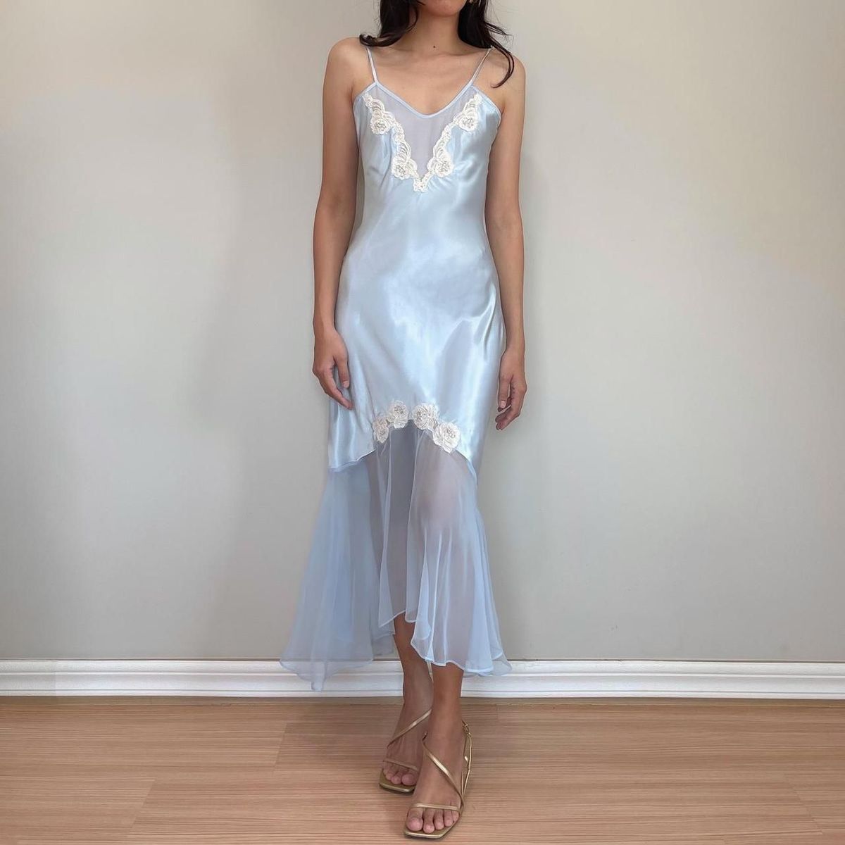 Girlhomeshops-Hellblaues elegantes und anmutiges langes Satin-Ballkleid, Abendkleid, Partykleid, Hochzeitsgastkleid, gh5160