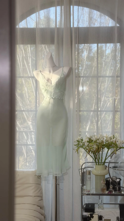 Light Mint Green V-Neck Lace Spaghetti Strap Satin Midi Mermaid Evening Dress gh9519