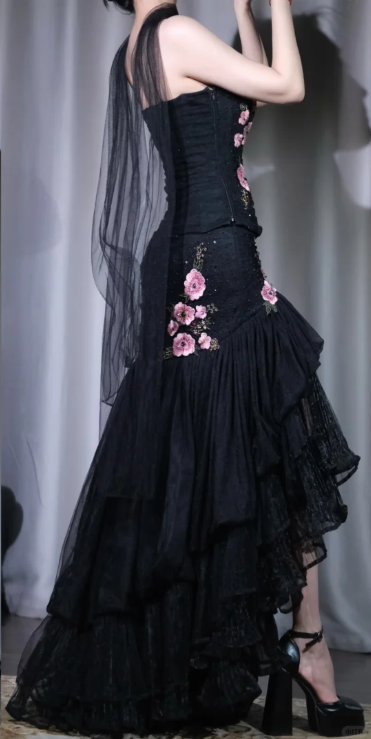 ✨Girlhomeshops-Black Floral Embroidered Mermaid Evening Gown Spaghetti Strap Ruffle Tulle gh10123