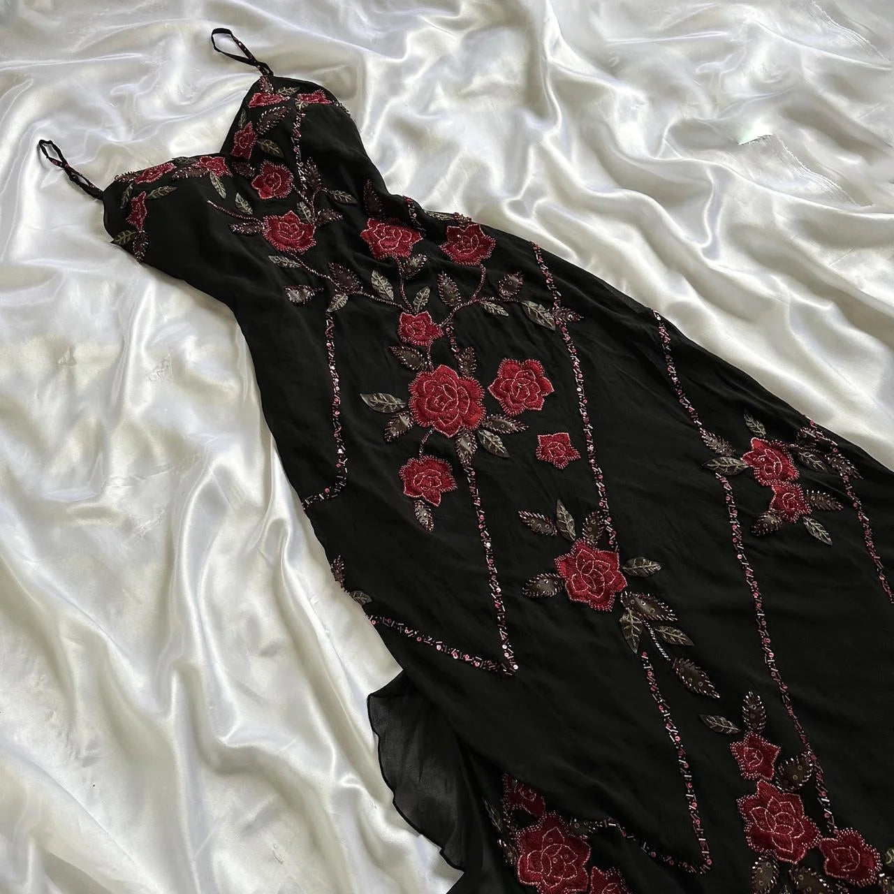 Robe de soirée longue en tulle à fleurs et perles, noire, magnifique, moulante, sans bretelles, exquise, rose rouge, gh3157