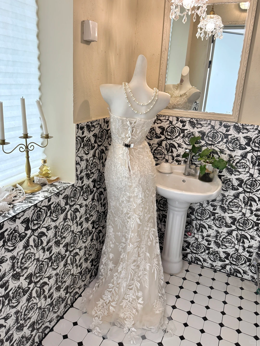 Ivory Strapless Lace Waist-Cinched Slimming Sexy Romantic Dress, Wedding Gown gh7685
