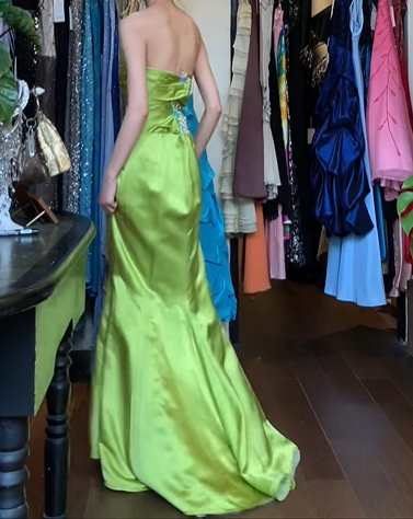 Lime Green Vintage Prom Dress Strapless Sweetheart Twist Bodice Rhinestone Brooch Satin Mermaid Long Evening Gown gh9626