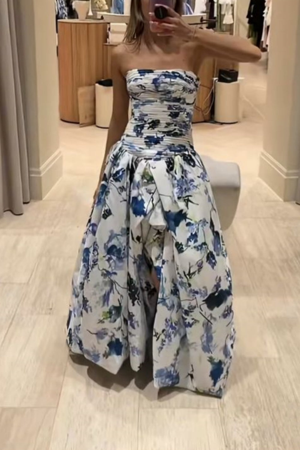 girlhomeshops - Robe de bal longue en satin et mousseline à fleurs bleues et blanches, gh5927