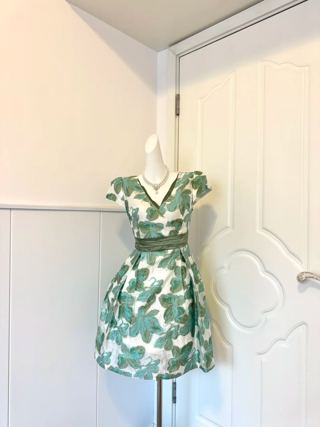 White Green Floral Homecoming Dress V Neck Cap Sleeve A-Line Cocktail Party Gown gh9384