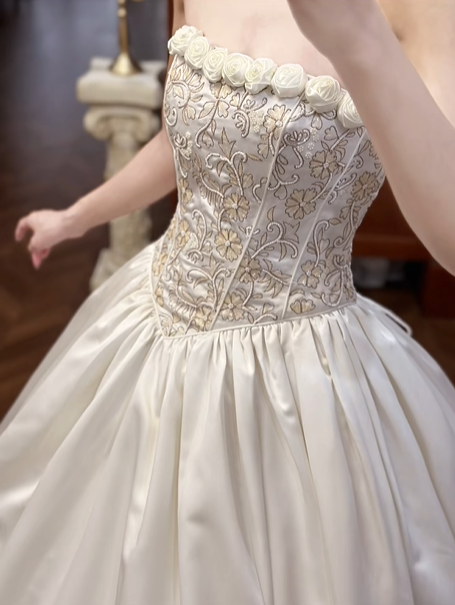 Ivory Vintage Satin Ball Gown Wedding Prom Dress, Strapless 3D Floral Trim, Beaded Embroidered Bodice, A‑Line Long Train gh8694