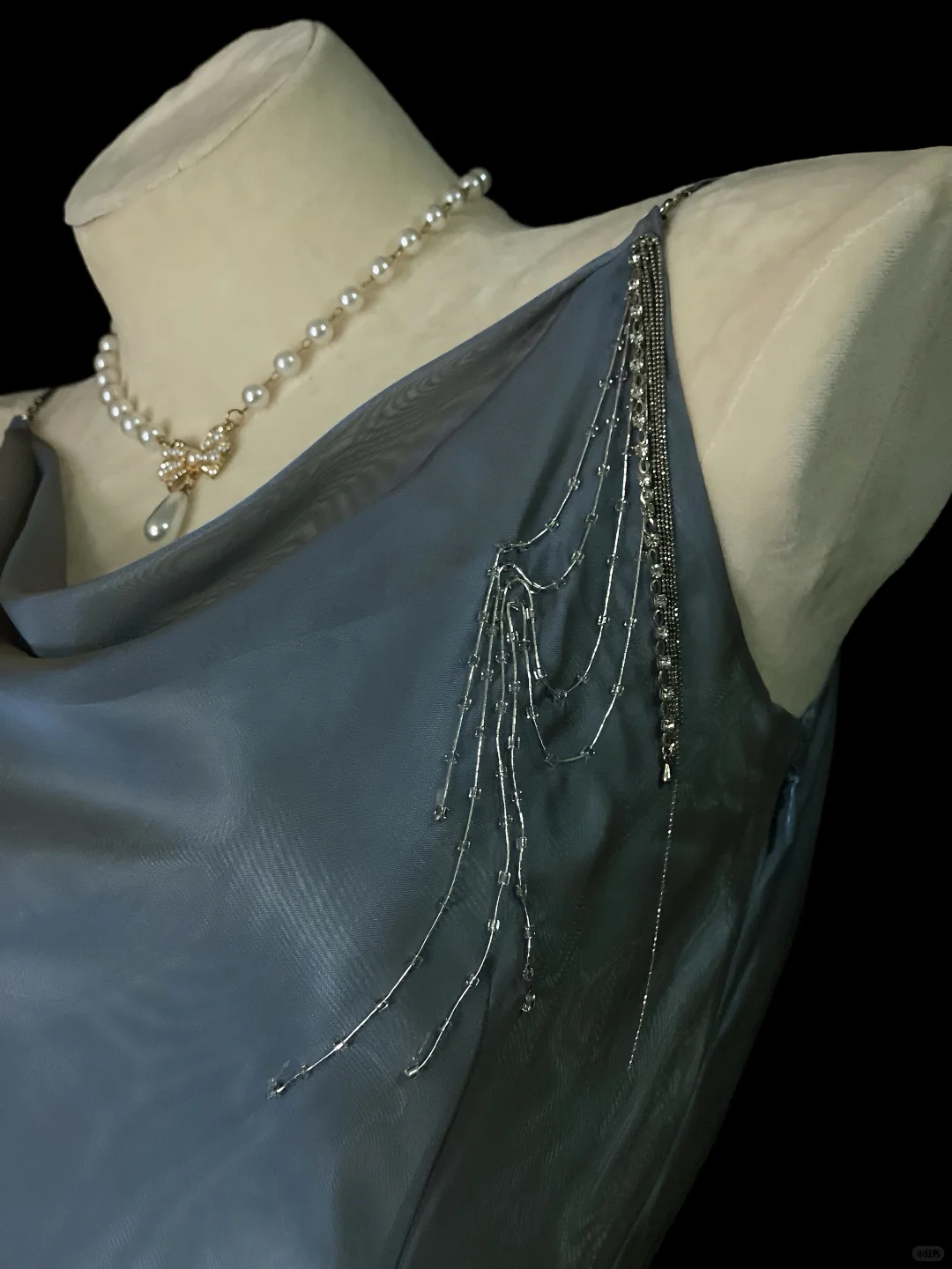 Dusty Blue Satin Slip Midi Gown, Cowl Draped Neckline, One‑Shoulder Tassel Rhinestone Fringe Detail, High Fitted Waist, Asymmetrical Tiered Flowy Midi Skirt, Retro Cold‑Tone Prom Evening Photoshoot Dress gh8872