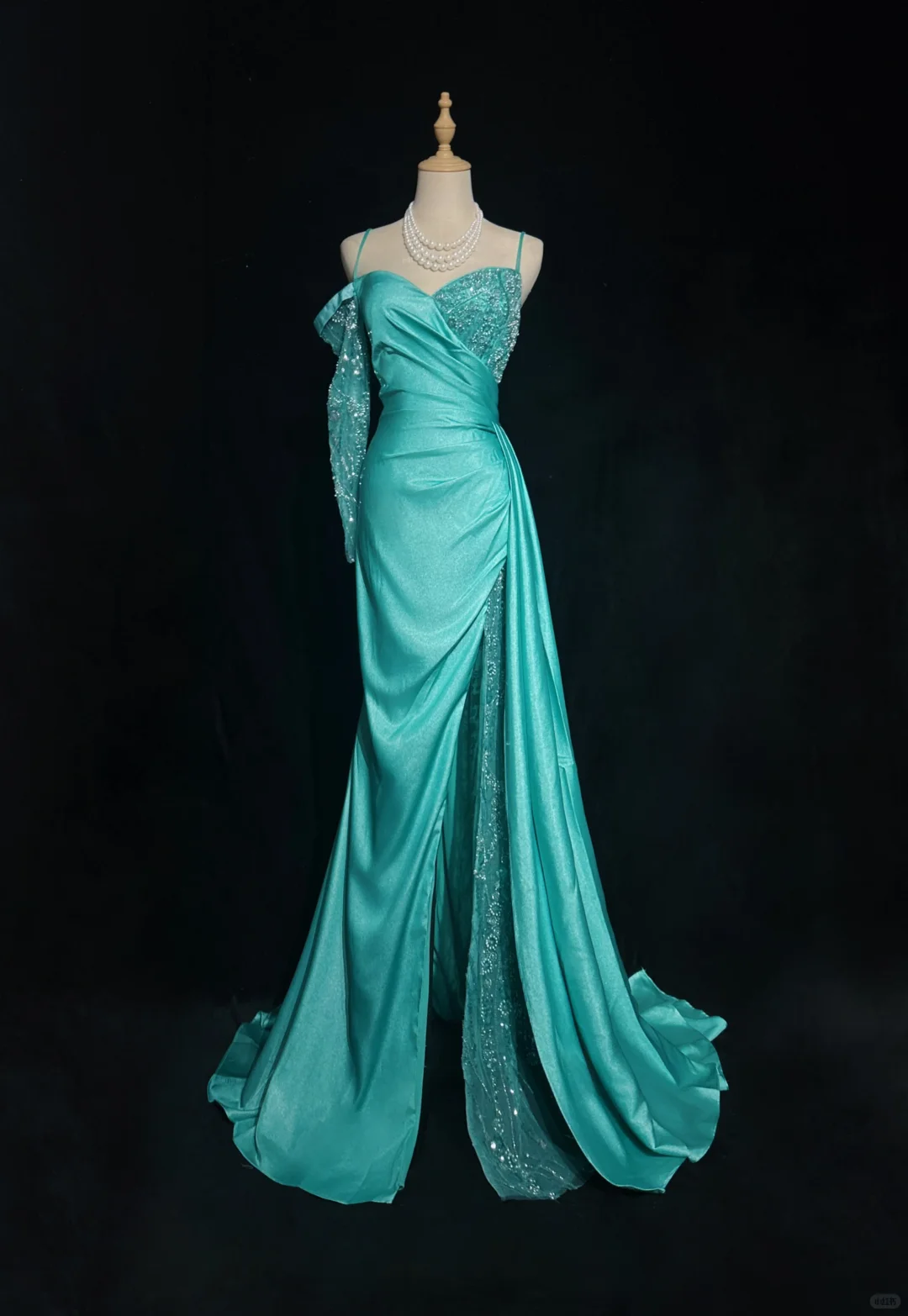 Spaghetti Straps Teal Prom Dress Sweetheart Neck Satin Hand Beaded High Slit Formal Gown gh9551