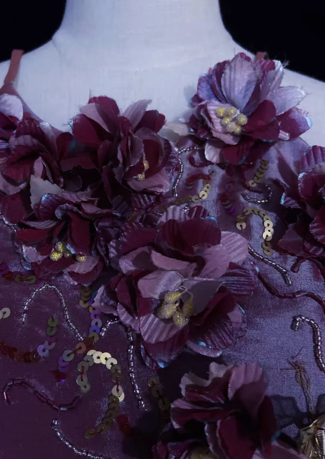 Halter Dusty Purple Long Evening Gown 3D Floral Appliques Shimmer Satin Pleated Formal Dress for Prom gh9536