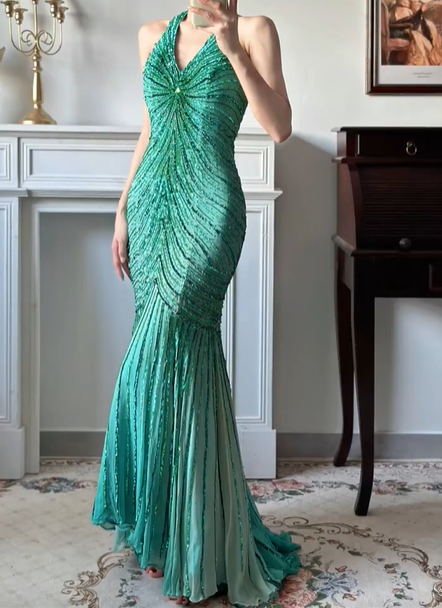 Teal Green Vintage Halter V‑Neck Prom Gown, Full‑Body Radiant Hand‑Beaded Sequin Details, Fitted Waist Bodycon Mermaid Long Skirt, Small Train, Evening Prom Dress gh8805