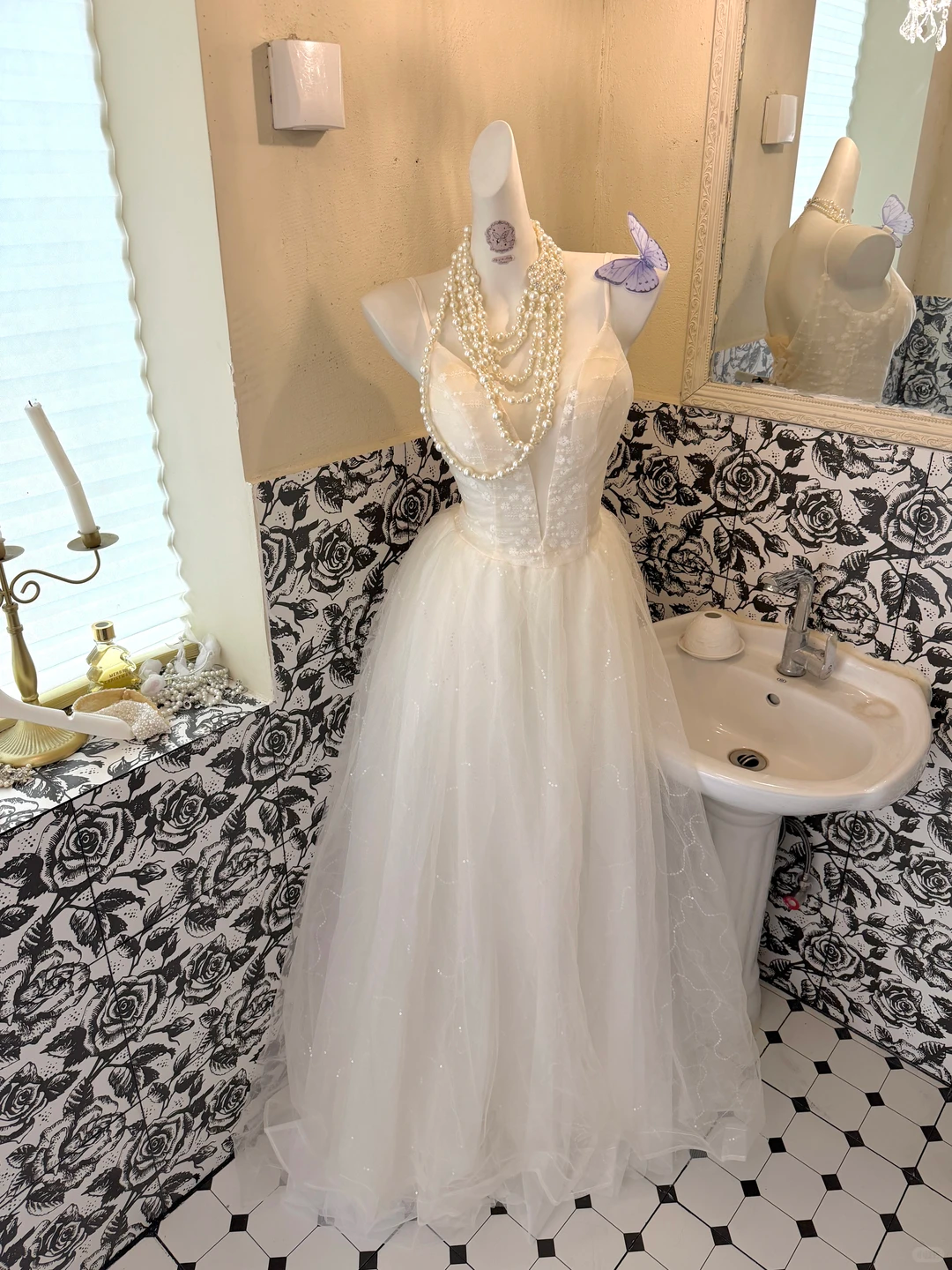 Ivory Spaghetti Straps, Cinched Waist, Slimming Silhouette, Full Flared Tulle Skirt Long Romantic Dress, Wedding Gown gh7820