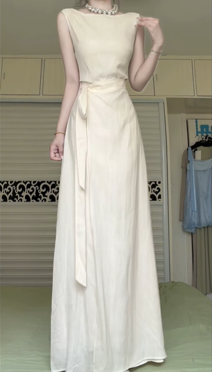 Ivory Minimalist Sleeveless Long Evening Gown, Boat Neck Wrap Sash Waist Textured Chiffon A‑Line Formal Dress for Banquet Party gh8962